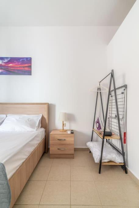 Urban Next 5 Apartamento *